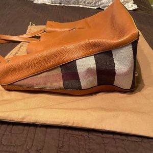 Maidstone Burberry Leather handbag tote With House Check Canvas